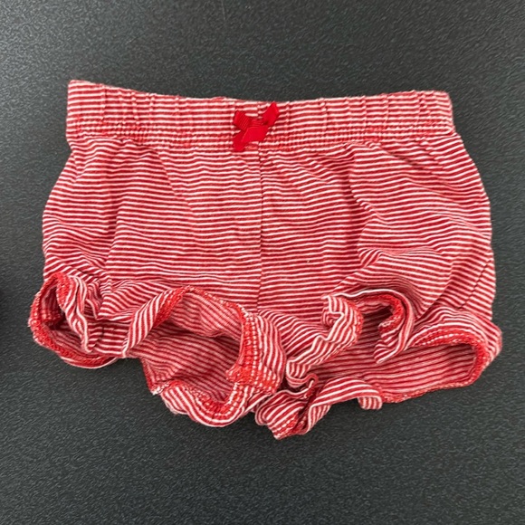 Carters shorts - Picture 1 of 2